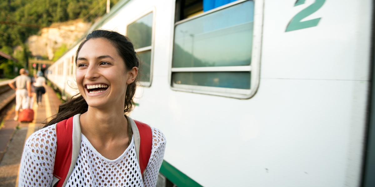 Basic phrases when travelling to Italy. Train travel in Italy.