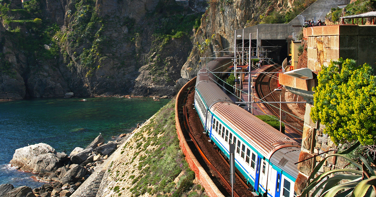 Cinque Terre. Train at station Manarola